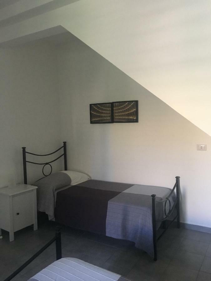 Aeroporto Bellini Rooms Катания Экстерьер фото