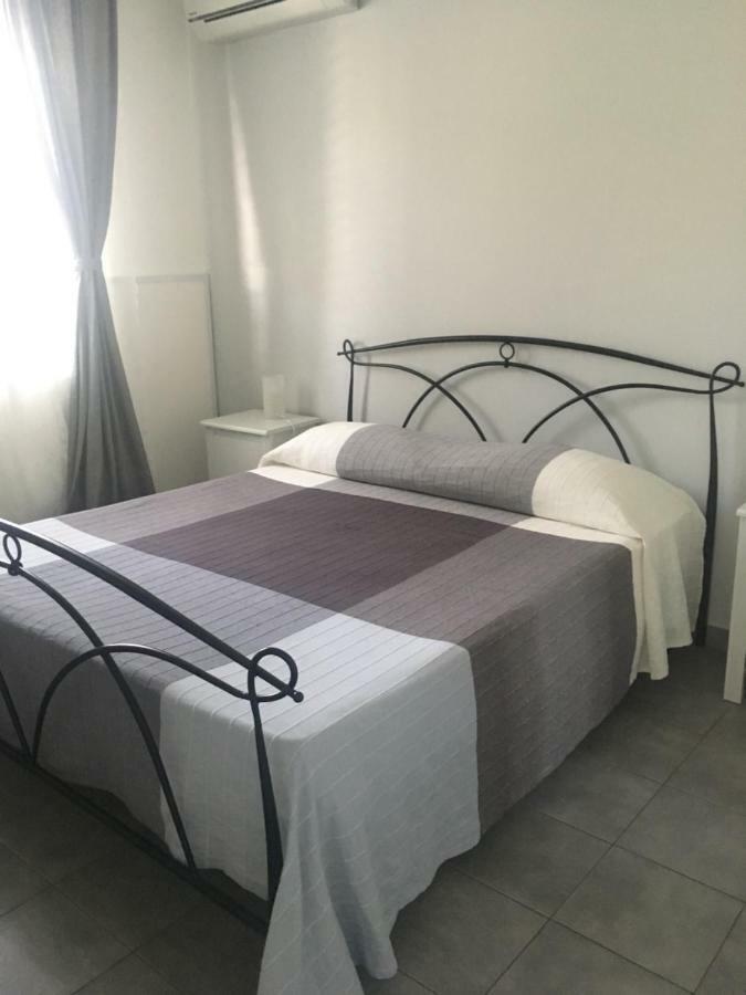 Aeroporto Bellini Rooms Катания Экстерьер фото